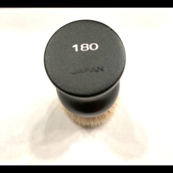 SOLD**Authentic MAC Cosmetics 180 Kabuki Brush - Picture 3 of 5